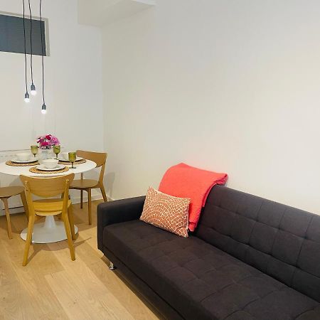 Ground Floor 1 Bedroom Flat In The City Centre エディンバラ エクステリア 写真