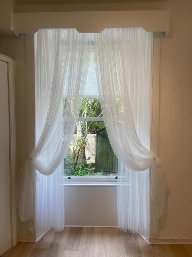 Ground Floor 1 Bedroom Flat In The City Centre エディンバラ エクステリア 写真