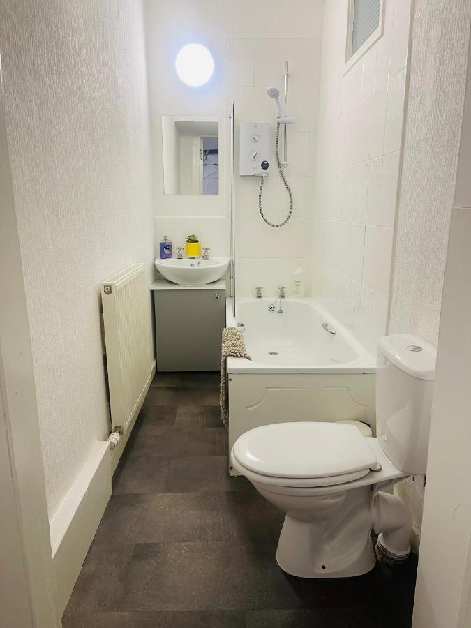 Ground Floor 1 Bedroom Flat In The City Centre エディンバラ エクステリア 写真