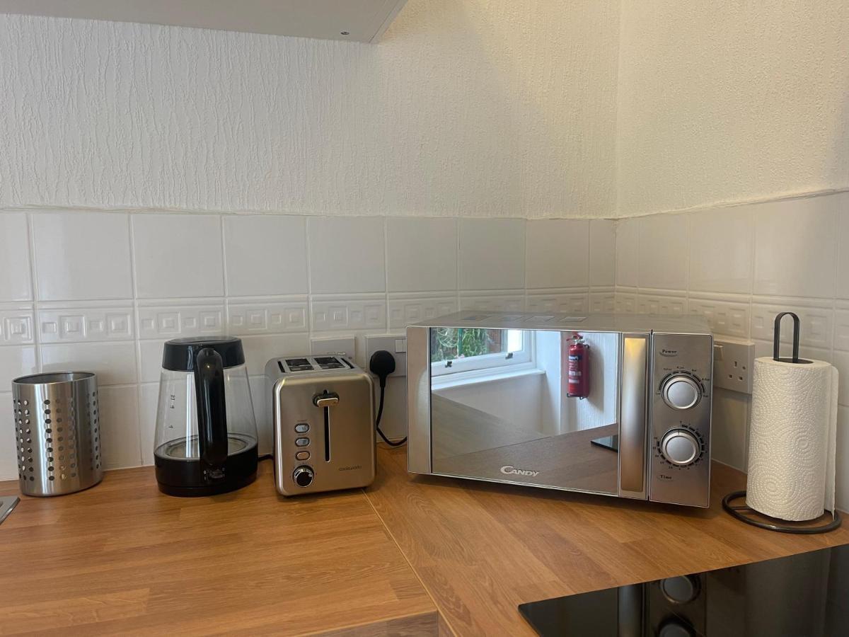 Ground Floor 1 Bedroom Flat In The City Centre エディンバラ エクステリア 写真