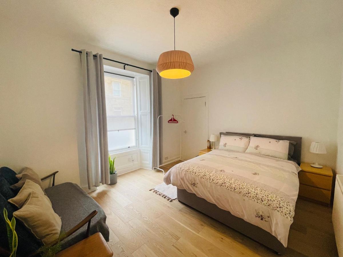 Ground Floor 1 Bedroom Flat In The City Centre エディンバラ エクステリア 写真