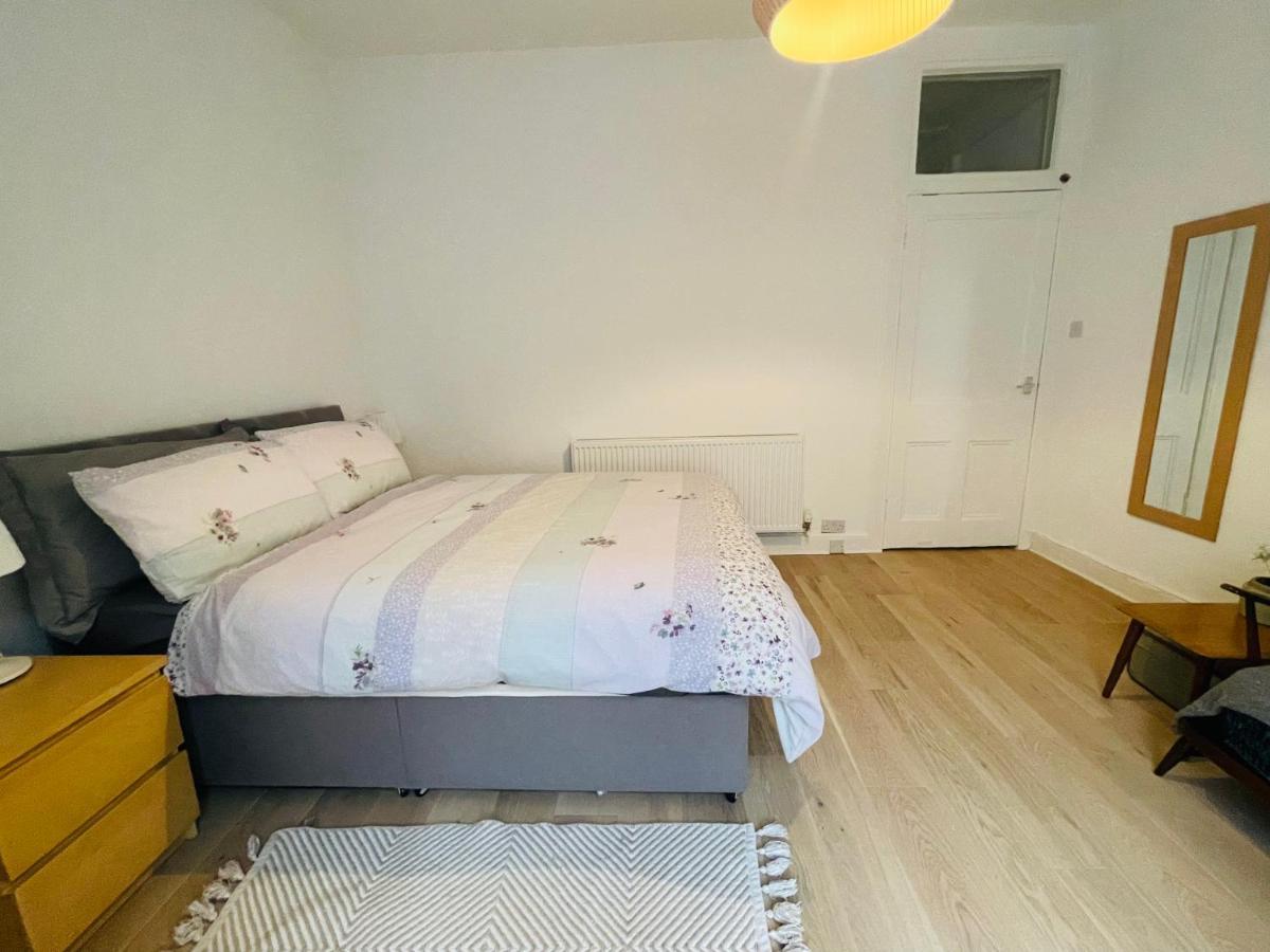 Ground Floor 1 Bedroom Flat In The City Centre エディンバラ エクステリア 写真